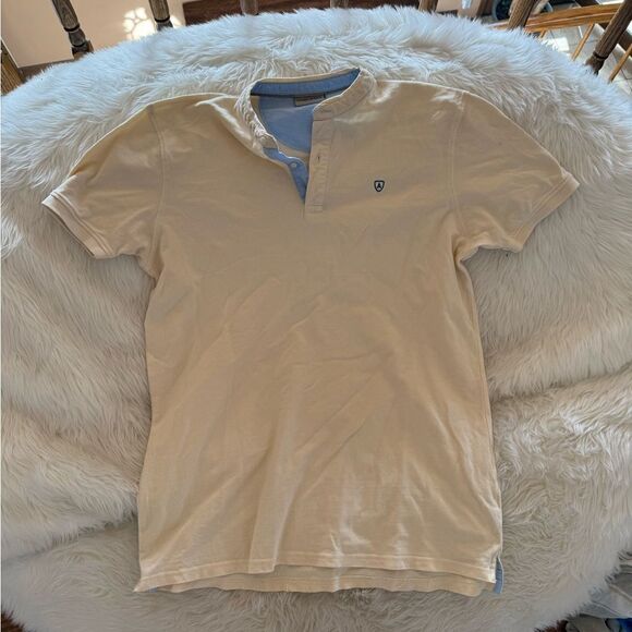 Men’s light yellow polo - Picture 3 of 4